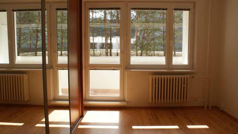 2-izbový byt s loggiou po čiastočnej rekonštrukcii, ul.Veterná