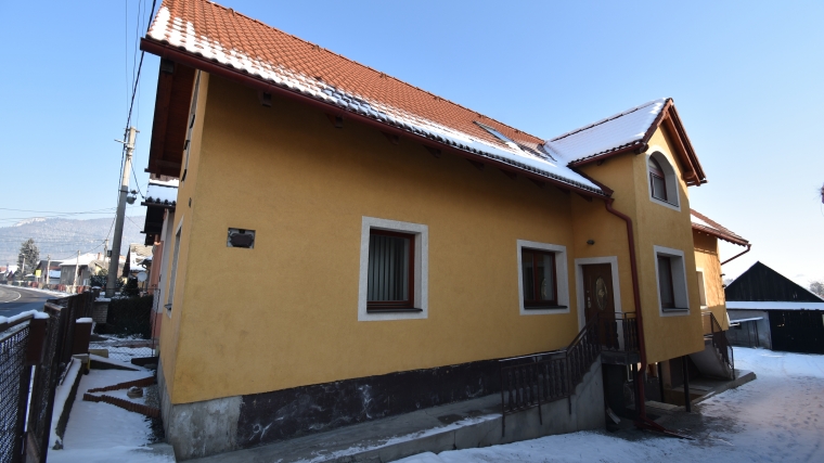 Rodinný dom so záhradou po čiastočnej rekonštrukcii, Likavka