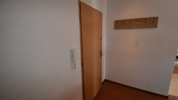 Zrekonštruovaný 1-izbový byt s dvomi loggiami, ul.Bystrická cesta